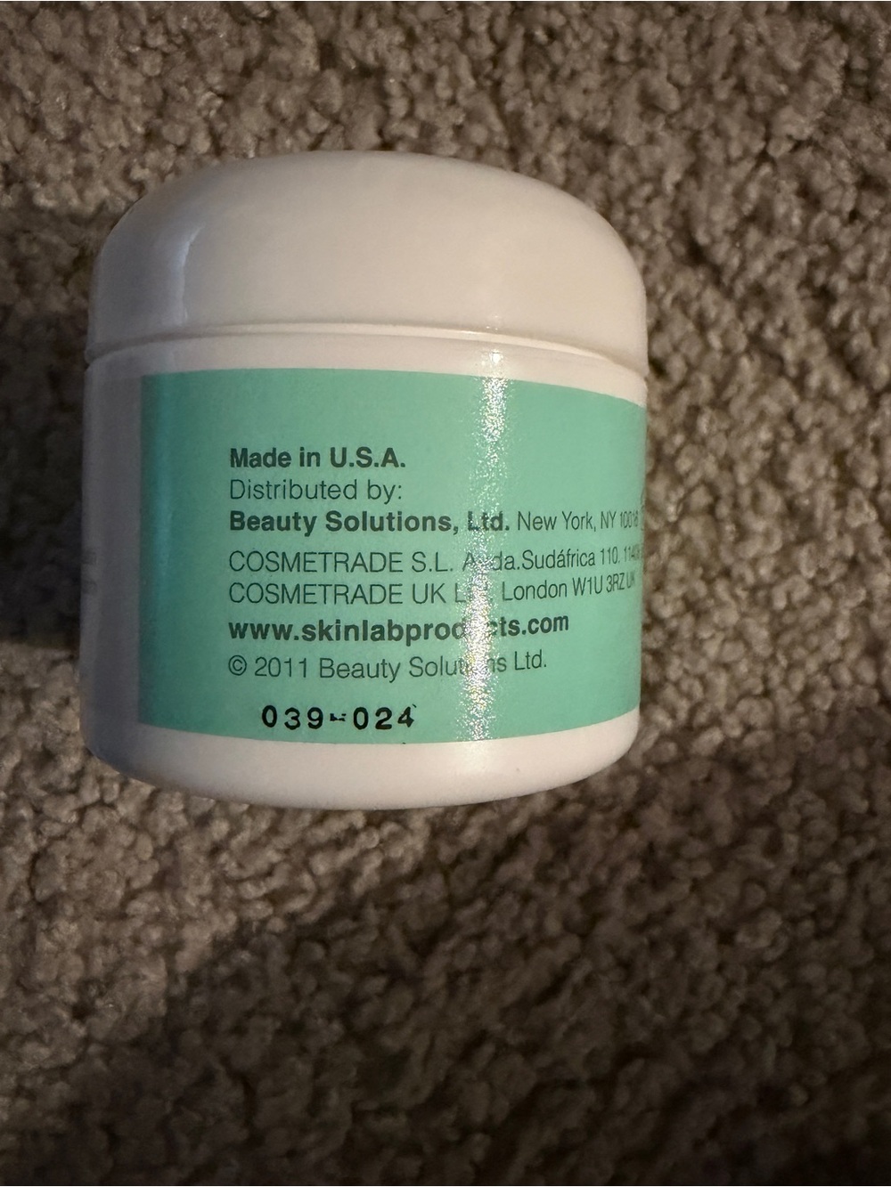 SkinLab Daily Moisturizer - Picture 4 of 5